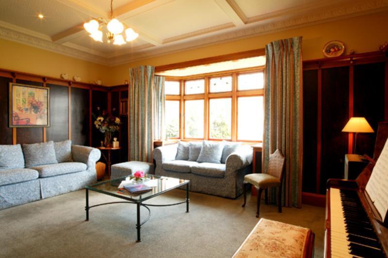 Highway House Bed And Breakfast Oamaru Eksteriør bilde